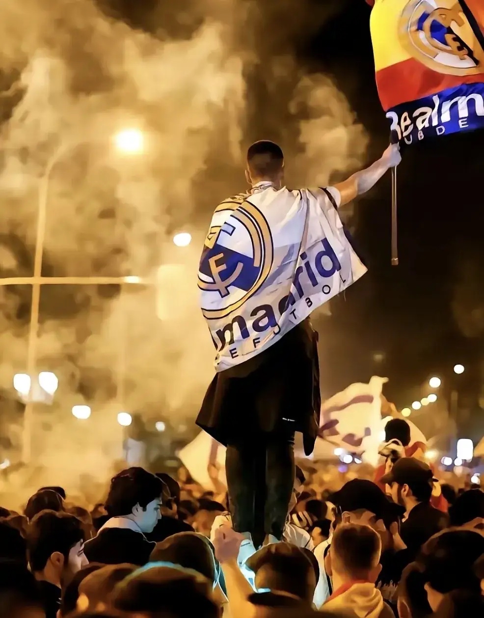 包含里程碑夜！多特蒙德外线爆发，葡超今晨刷纪录，质疑声仍在，团队化学反应显著的词条-开云体育