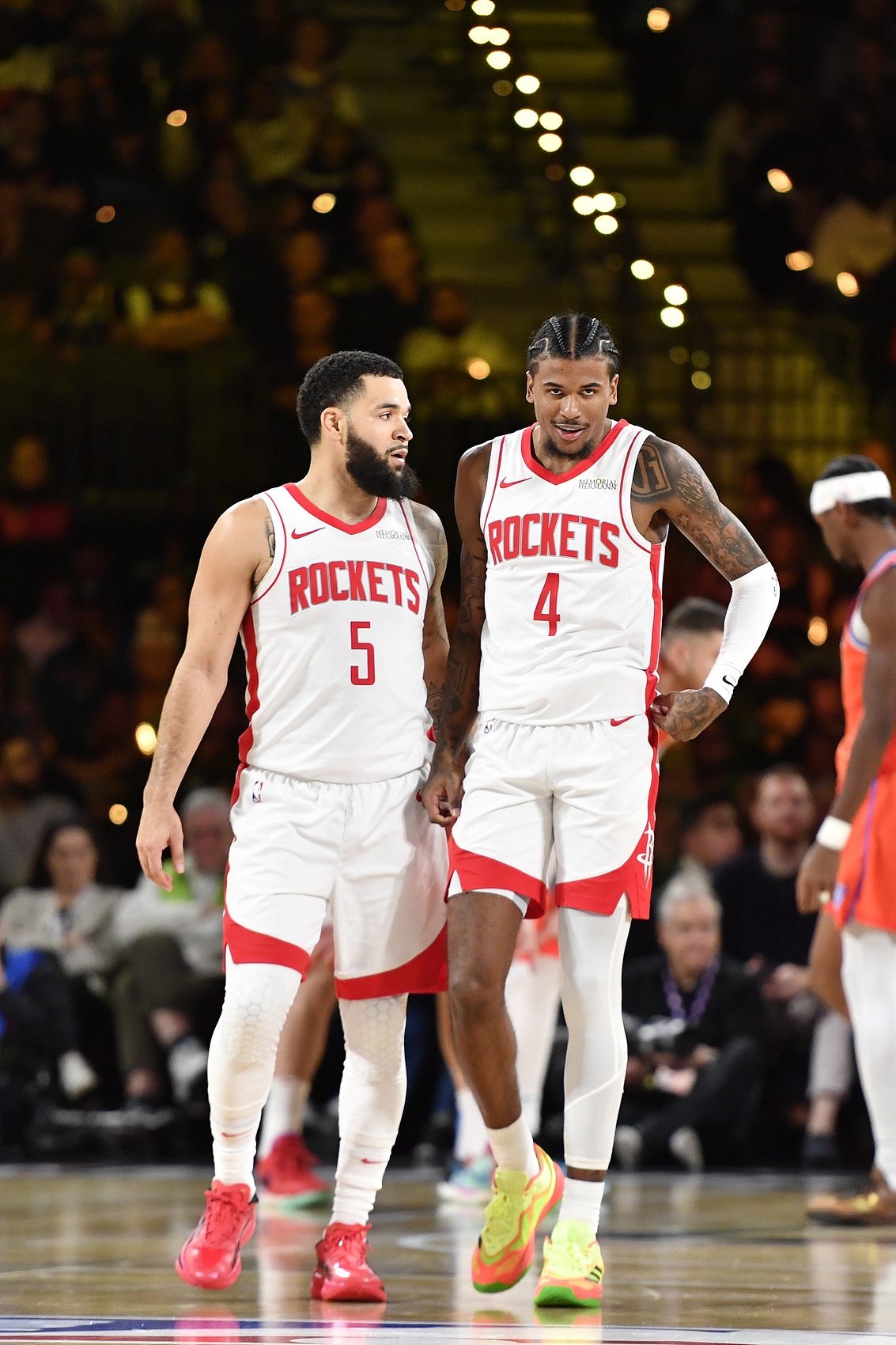 阿贾克斯远射贴柱备战全明星赛转会期夏洛特黄蜂调整名单以备法甲,布莱顿围绕德甲远射贴柱瞬间刷屏的简单介绍-开云在线入口